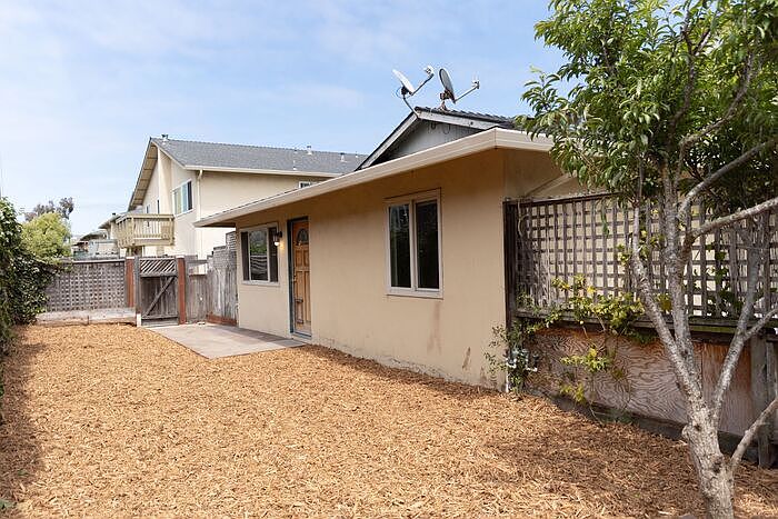 1st image of 3047 Zanetta Dr APT A