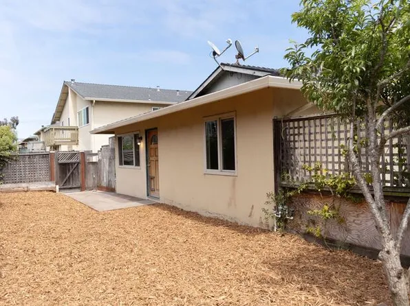 3047 Zanetta Dr APT A, Marina, CA 93933