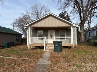 132 E Lacy St, Chester, SC 29706