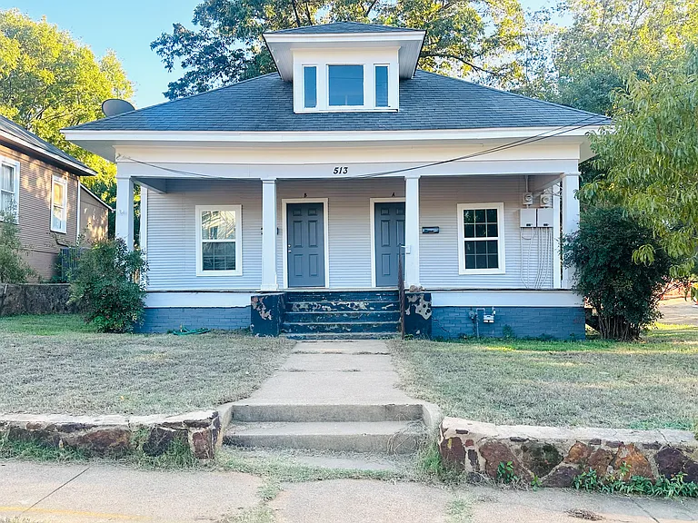 513 E Barger St #A — Photo 12