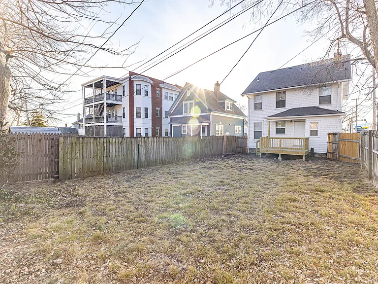 3901 Central St — Photo 57