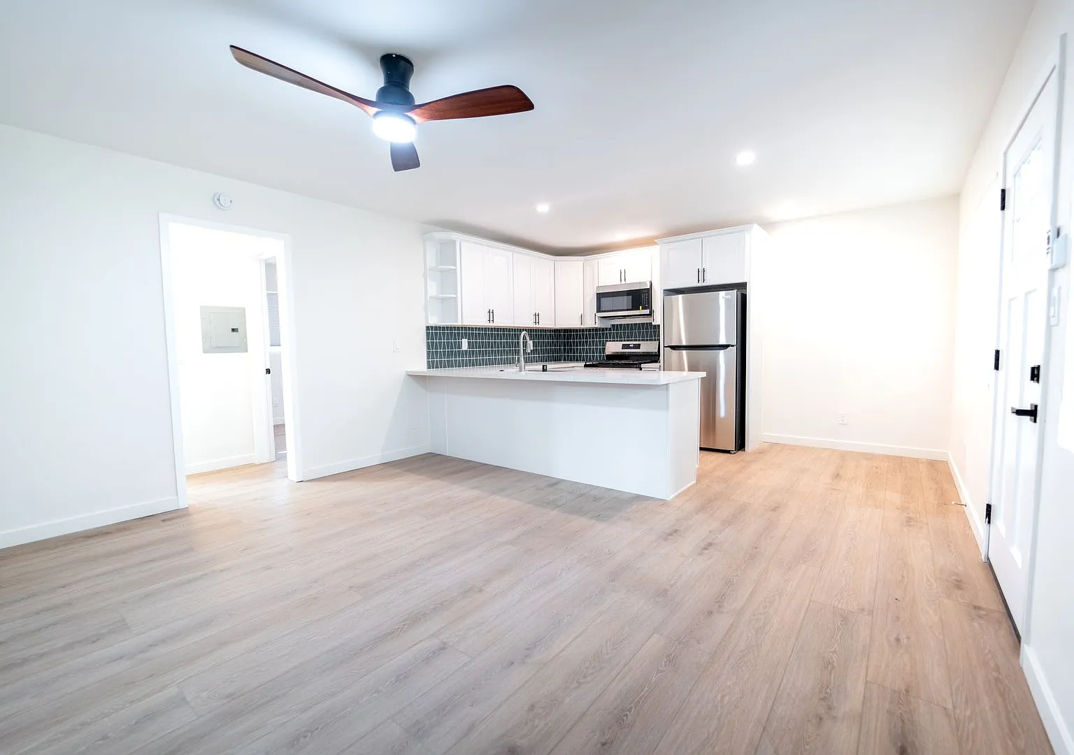 Villa Terrace | 3776 — Photo 2