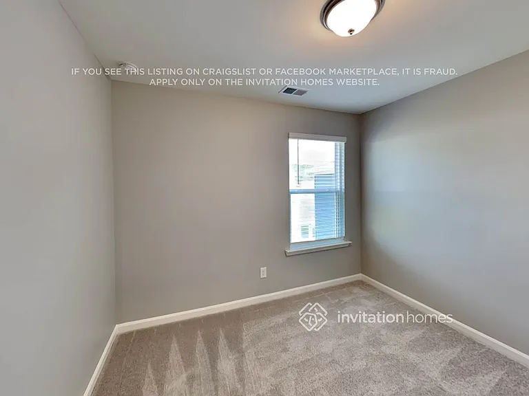 198 Webster Cir — Photo 10