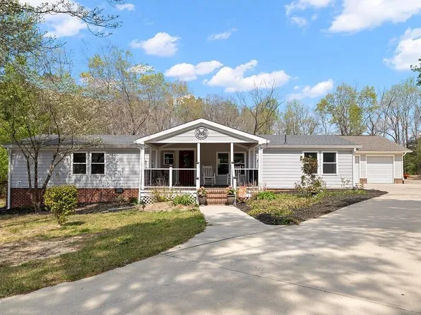 7805 Afton Ln, Willow Spring, NC 27592