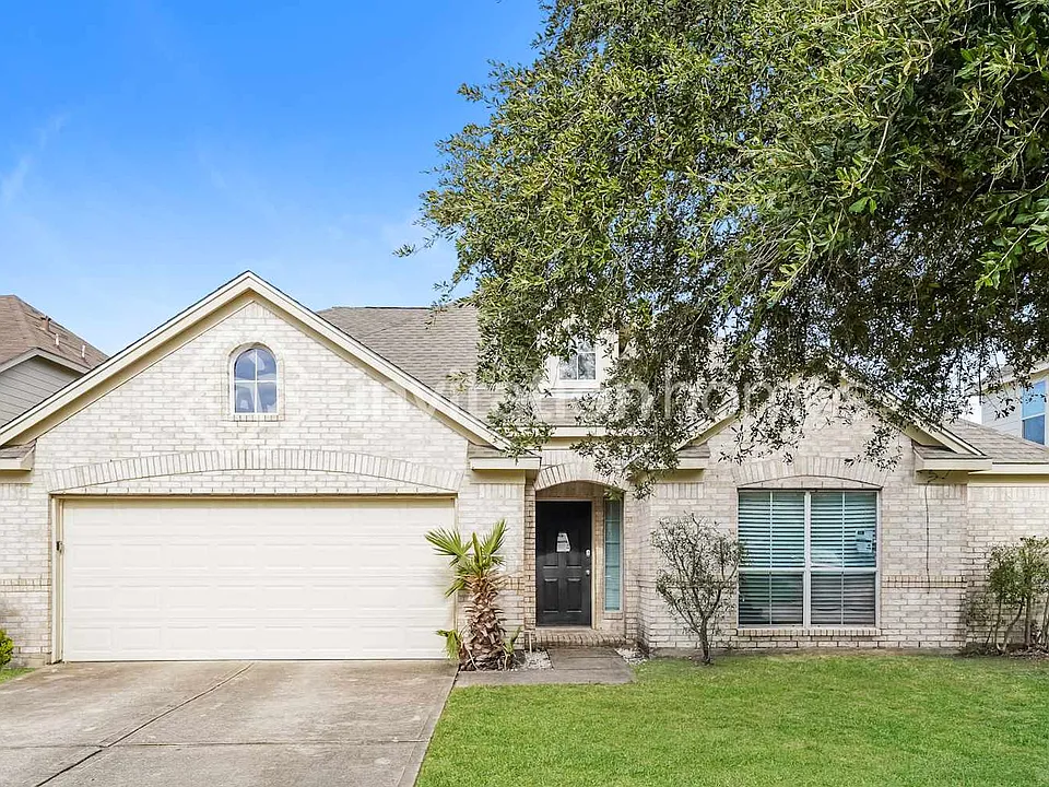4119 Blue Forest Dr