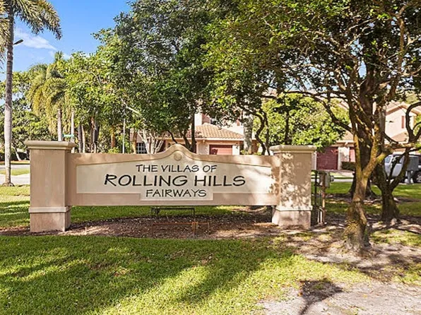 3166 Fairway Circle #7, Davie, FL 33328