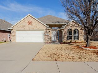 9149 Rushing River Dr, Fort Worth, TX 76118