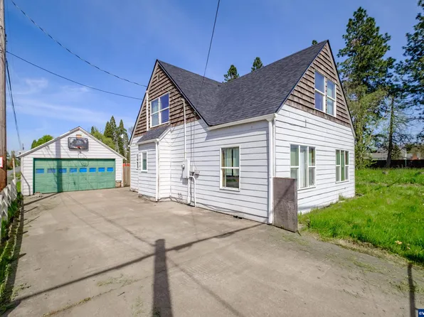 13793 Hobart Rd NE, Silverton, OR 97381