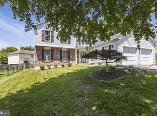 1933 Autumn Ridge Cir, Silver Spring, MD 20906