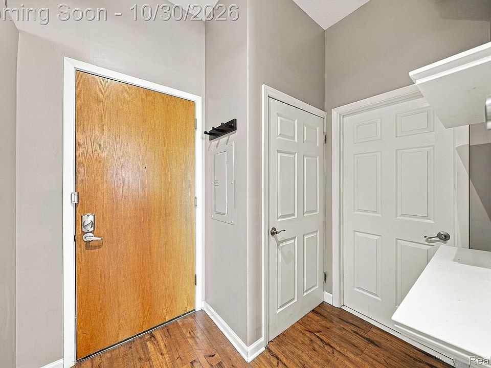 100 W 5th St Apt 712, photo 6