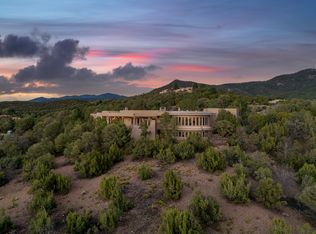 708 Camino Ocaso Del Sol, Santa Fe, NM 87505