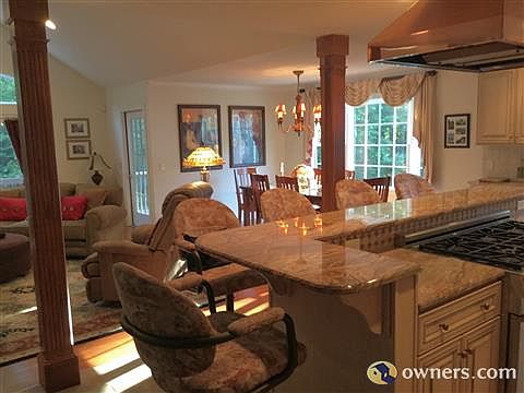 Desirable Garden Unit with Open Floor Plan