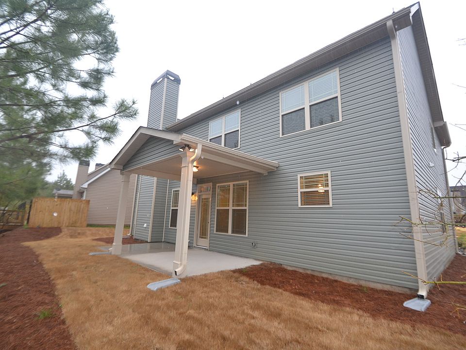 2nd image of 207 Village Park Dr