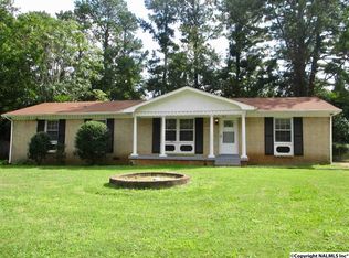 3611 Hester Ln NW, Huntsville, AL 35810