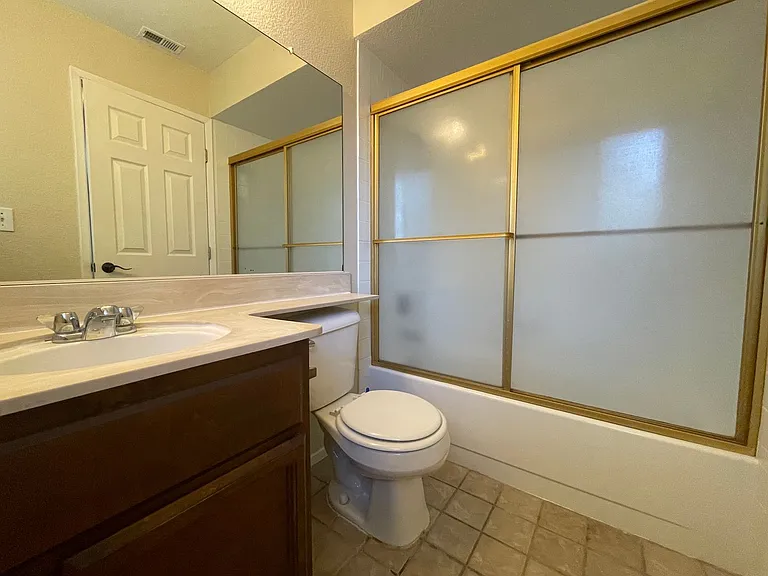 6900 Trovita Way — Photo 16