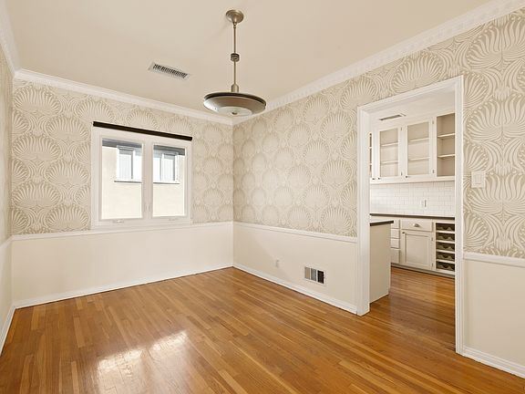 4th image of 1344 N Crescent Heights Blvd APT 3