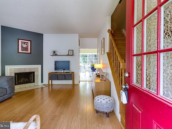 2nd image of 7201 Parsons Ct