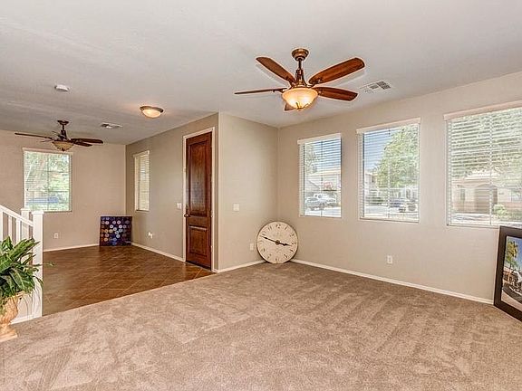 3rd image of 4324 E Carla Vista Dr