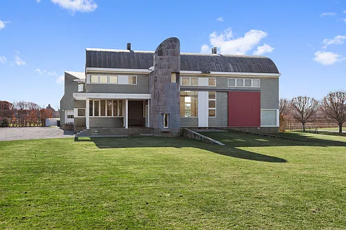 43 Farm Field Rd Photo 1
