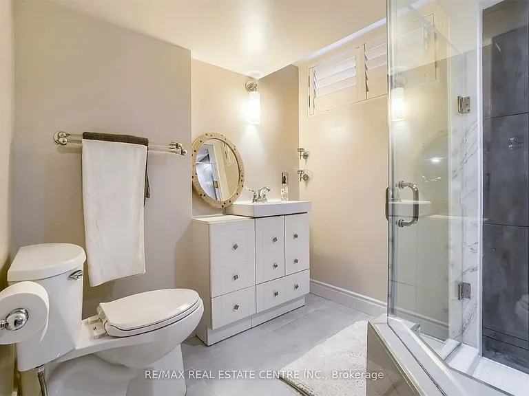 41 Clearside Pl — Photo 40