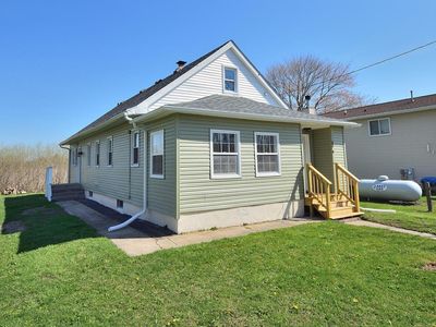 8240 Iverson ROAD, Waterford, WI, 53185