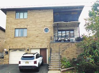 258 12th St #GFL, Palisades Park, NJ 07650
