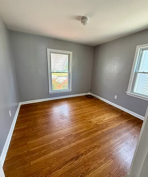 1125 Winston Rd — Photo 11