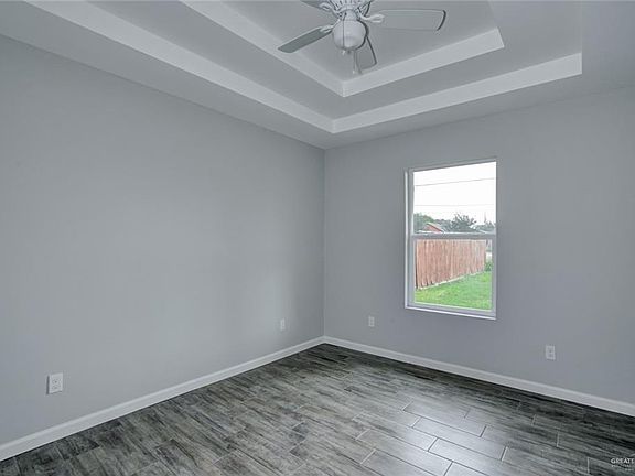 5th image of 612 N Linares St