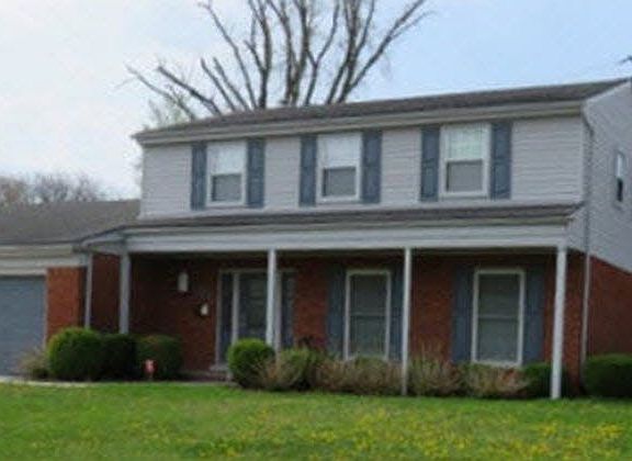 2nd image of 871 Blairmoor Ct