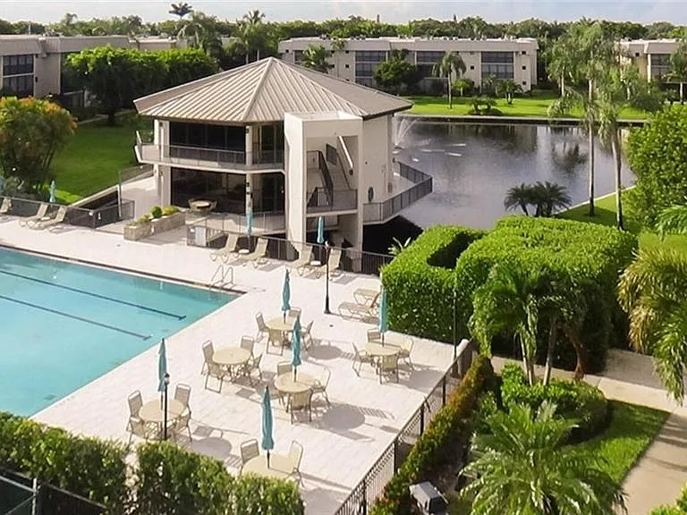 788 Park Shore Dr #G17 — Photo 2