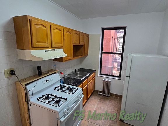3rd image of 25-59 41st St #7
