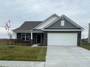 6696 Blackthorne Dr, Pendleton, IN 46064