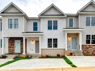 2802 Laurel Ridge Cir, East Point, GA 30344