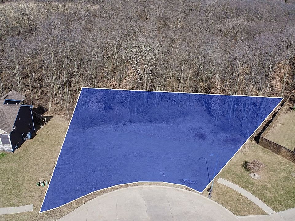 2nd image of 1514 Deer Run Dr