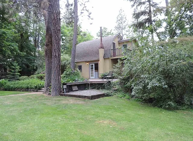 1311 S Crestline St — Photo 12