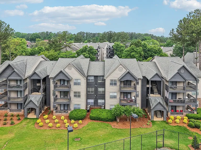 Wesley Hampstead Apartments at Douglasville — Photo 29