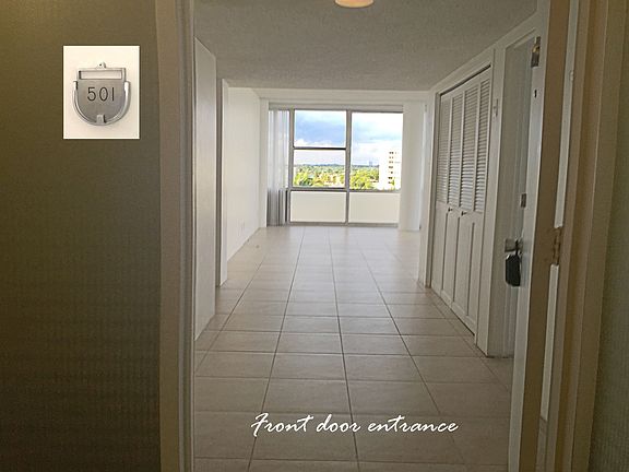 4th image of 900 Bay Dr APT 501