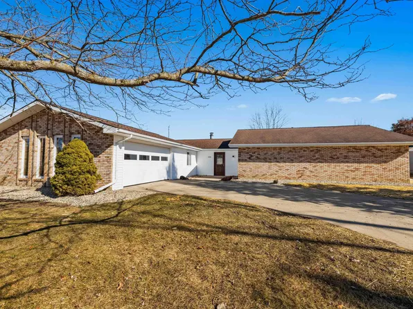 626 Pine Run, Angola, IN 46703