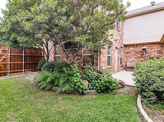 4th image of 2056 Barret Dr
