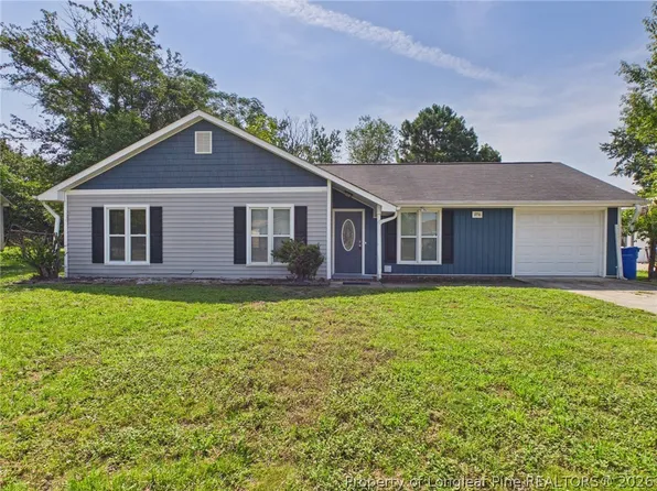 1956 Nordic Dr, Fayetteville, NC 28304