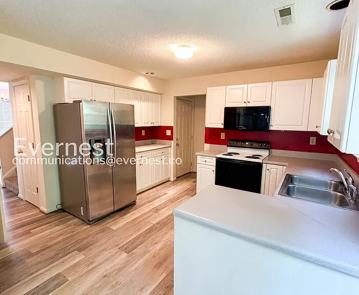 3985 Longhill Station Rd — Photo 3