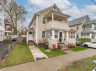 38-40 Carver St, Springfield, MA 01108