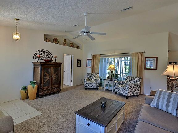 3rd image of 21 Wynnfield Dr