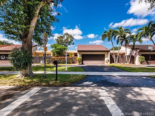 1st image of 19436 W Lake Dr #19436