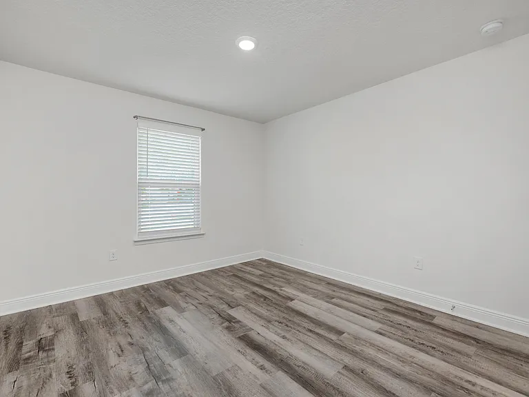 8154 Lawton St #B — Photo 2