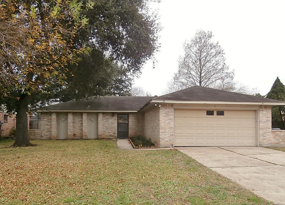 1st image of 13907 Flagstone Dr