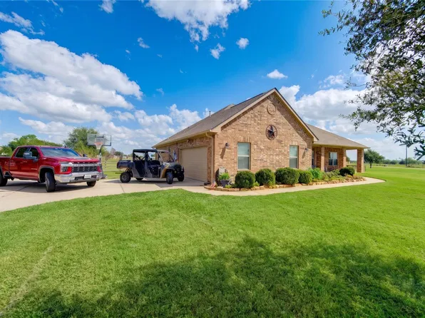 5236 Hillboldt Rd, Sealy, TX 77474