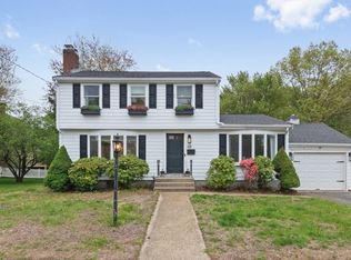 48 Carol Dr, Dedham, MA 02026