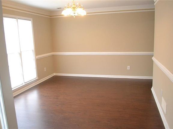 3rd image of 3953 Windrose Ct