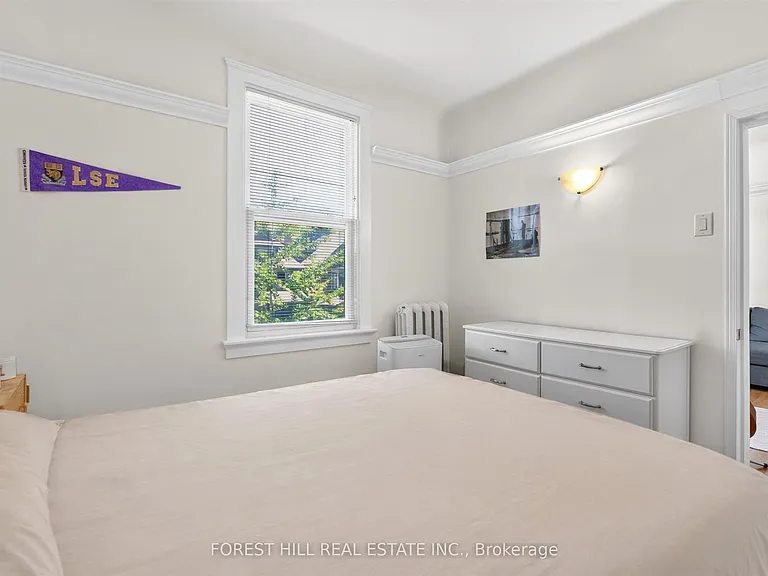 326 Palmerston Blvd #2 — Photo 17